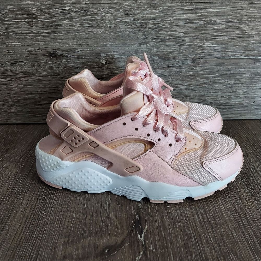 NIKE HUARACHE RUN SE GS PRISM PINK 904538-600 SIZE 4.5 YOUTH GIRL CASUAL RUNNING